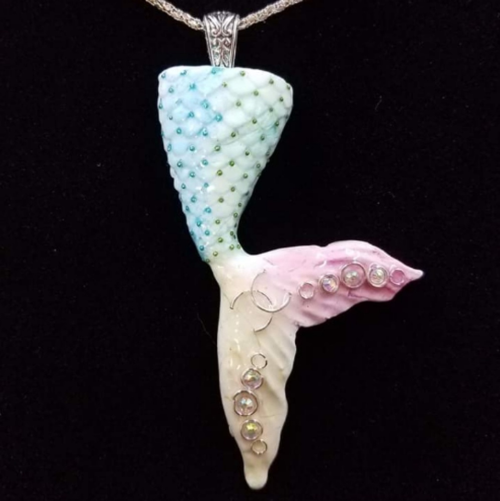Mermaid pendant necklace